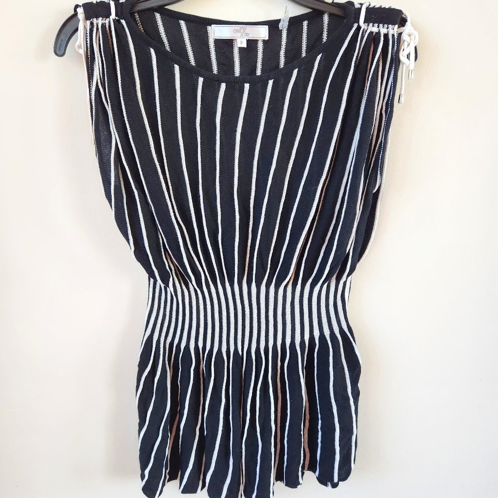 One 7 six sleeveless black and white sweater, shoulder ties, Small